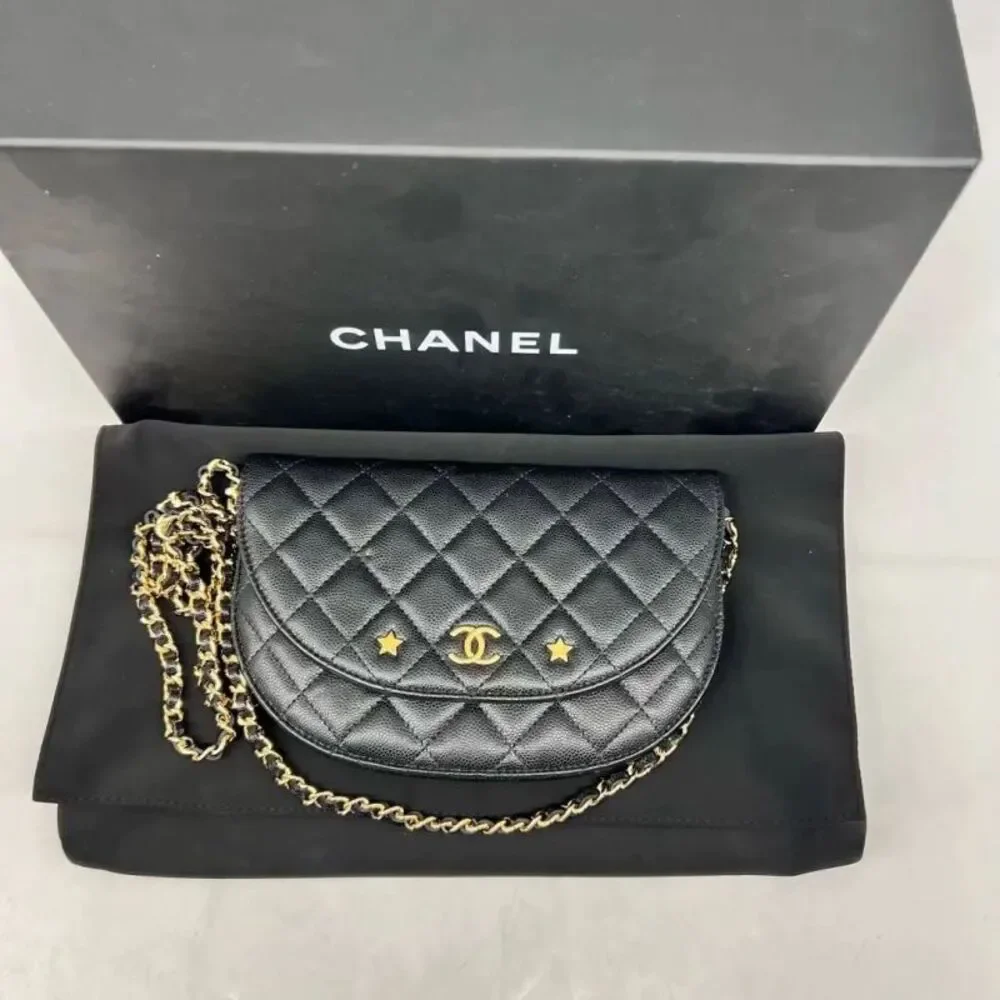 Chanel Women Pre-Loved Bag Very Good Condition